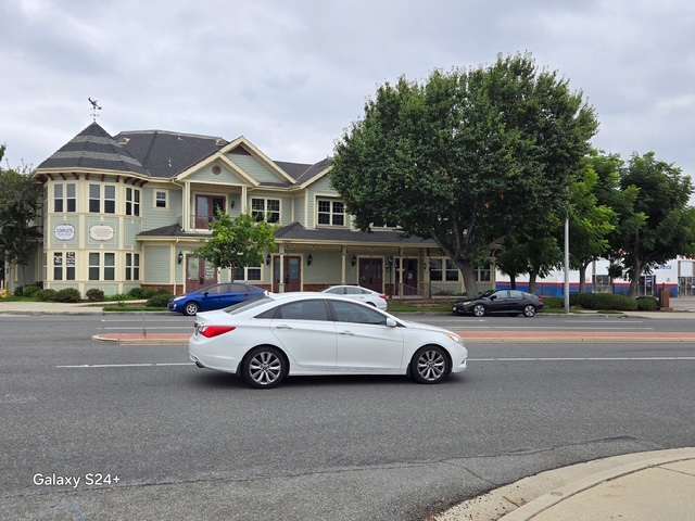 24522 Chestnut Street thumbnail 9